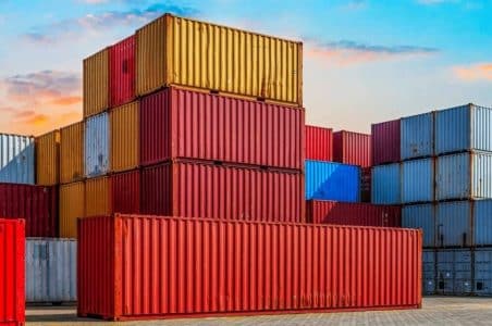 Container für den Versand von Vergnügungseinrichtungen
