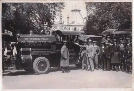 Primer tren sin vías de la historia