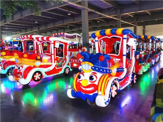 Tren sin vías del payaso