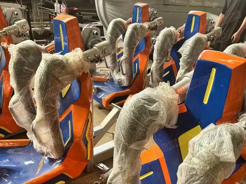 Clunk Free Rides 16 Seats Pendulum Rides Manufacturer - Sinorides